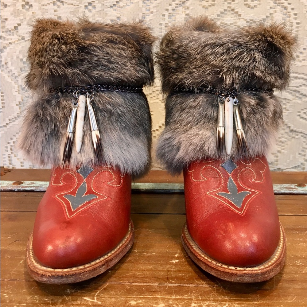 Miss Capezio Rose Ankle boots with fur size 6 1/2